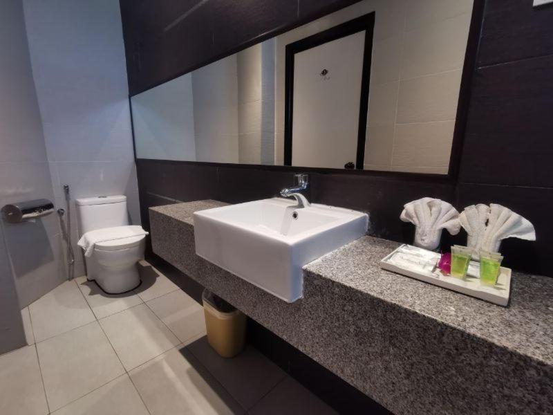 Amansari Residence Resort Johor Bahru Exterior foto